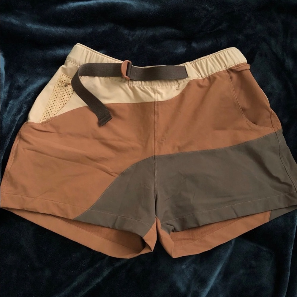 NWT outdoor voices rectrek shorts